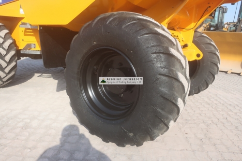 THWAITES-MACH590-25289-15-www.al-quds.com