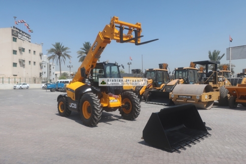 JCB-530-70-25209-1-www.al-quds.com