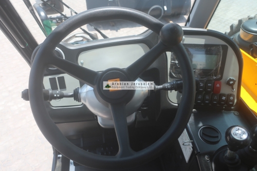JCB-530-70-25210-11-www.al-quds.com