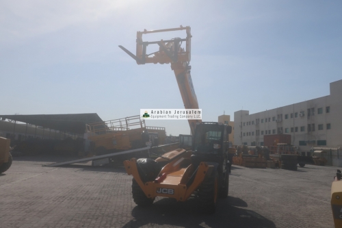 JCB-540-140-25461-3-www.al-quds.com