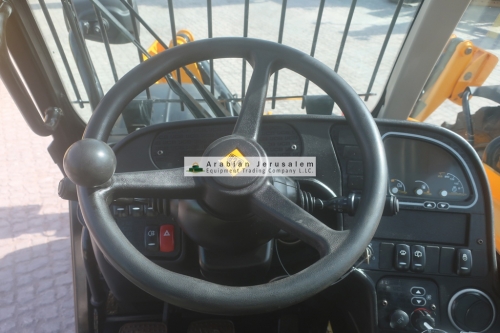 JCB-540-140-25462-11-www.al-quds.com